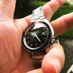 Vintage Bulova Accutron Deep Sea 666 dive watch