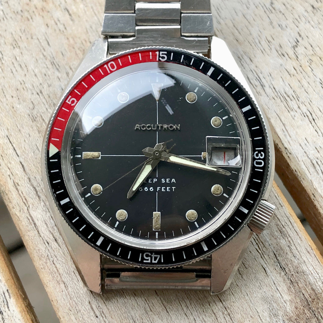 Vintage Bulova Accutron Deep Sea 666 dive watch