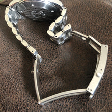 Load image into Gallery viewer, Omega Seamaster 300M Automatic Dive Watch ref. 2254.50.00 w/ box, papers and NATO strap.